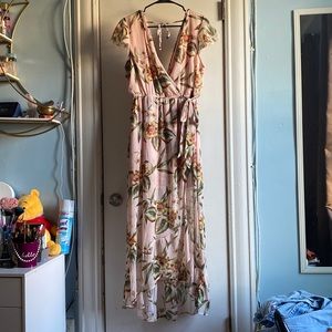 Beautiful large women’s dress!